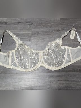 NWT Soma Sensuous Lace Unlined Ivory Bra 40DD